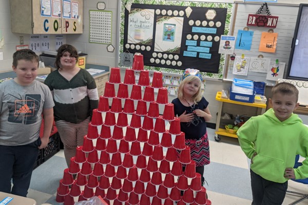 Cup stacking